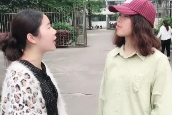 英文情景短剧2人,英语情景小短剧2人